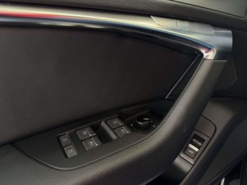 Audi A6 C8 Limousine Facelifting 2.0 45 TFSI 265KM 2024 Audi A6 Limousine S Line Matrix LED Aktywny tempomat Ambiente plus Hak Gwa, zdjęcie 29