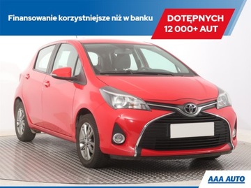 Toyota Yaris 1.33 Dual VVT-i, Salon Polska