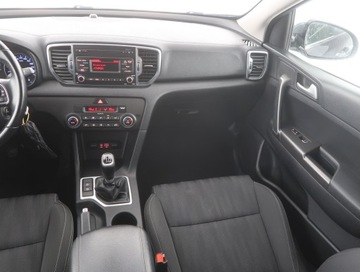 Kia Sportage IV SUV 1.6 GDI 132KM 2016 Kia Sportage 1.6 GDI, Klima, Klimatronic, zdjęcie 7