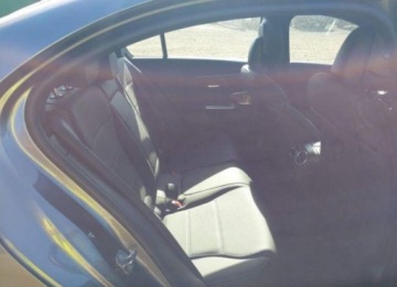 Mercedes Klasa C W206 2024 Mercedes-Benz Klasa C 2024, 2.0L, 4x4, od ubezpieczalni 2.0 Benzyna 255KM, zdjęcie 9