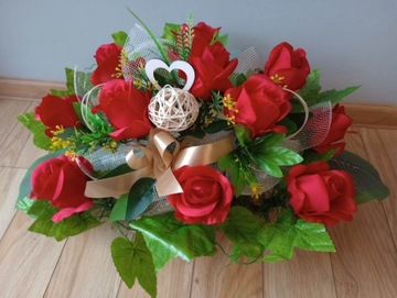 КОМПЛЕКТ ПЛАТЬЯ для могилы, кладбища РОЗЫ