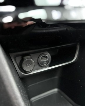 Peugeot 208 I Hatchback 5d Facelifting 1.2 PureTech 82KM 2015 Peugeot 208 Klima Bluetooth Alu Gwarancja w cenie Warszawa VFVV 1.2 82KM, zdjęcie 21