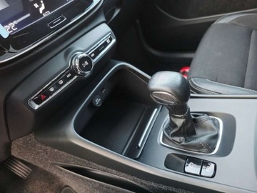 Volvo XC40 Crossover 1.5 T3 156KM 2018 Volvo XC 40 ___T3 Benzyna 156KM FULL LED Virtual Skora Panorama HarmanKard, zdjęcie 18