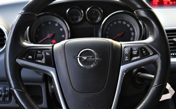 Opel Meriva II Mikrovan 1.4 Twinport ECOTEC 100KM 2010 Opel Meriva 1.4 i Tapicerka czesciowo pokryta skora Tempomat 1 rok gwar, zdjęcie 19