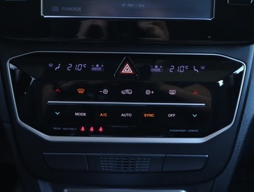  SsangYong Tivoli 1.5 T-GDI, Salon Polska, zdjęcie 14