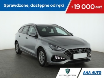 Hyundai i30 III Wagon Facelifting 1.0 T-GDI 120KM 2022 Hyundai i30 1.0 T-GDI, Salon Polska