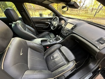 Opel Insignia I Sports Tourer Facelifting 2.0 CDTI BiTurbo ECOTEC 195KM 2014 Opel Insignia OPC COSMO Indyvidual 2.0 BiTurbo 195, zdjęcie 32