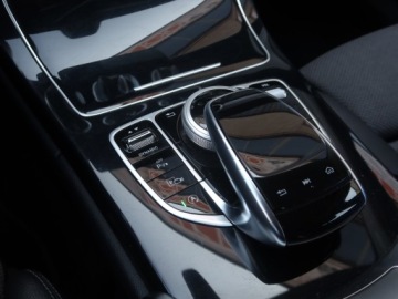 Mercedes Klasa C W205 Limuzyna 180 156KM 2018 Mercedes C C 180, Salon Polska, Serwis ASO, zdjęcie 16