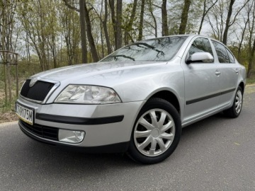 Skoda Octavia II Kombi 1.6 i 16V FSI 115KM 2005