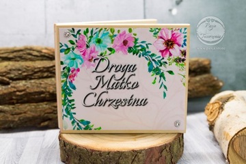 Благодарственная/сувенирная коробка для крестных родителей.