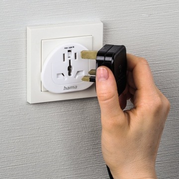 Дорожный адаптер Hama, универсальная розетка, вилка европейского стандарта