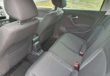 Volkswagen Polo V 2010 Volkswagen Polo 1.6TDi 75KM 5-Drzwi Klima Grzane Fotele Czujniki Parkowania, zdjęcie 9