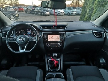 Nissan Qashqai II Crossover Facelifting 1.3DIG-T 140KM 2019 Nissan Qashqai 1.332 140KM Led Tempomat Nawi, zdjęcie 12