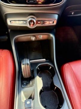 Volvo XC40 Crossover 2.0 T5 247KM 2019 VOLVO XC40 T5 AWD 247 KM Polestar - niski przebieg 73 000, zdjęcie 10