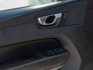 Volvo XC60 II 2021 Volvo XC 60 Rezerwacja 2.0 Diesel 197KM, zdjęcie 19