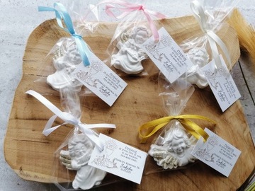 Гипсовые ангелочки-благодарницы для гостей Первого Причастия