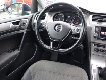 Volkswagen Golf VII Variant 1.6 TDI BlueMotion  110KM 2016 VW Golf 1.6 TDI, Salon Polska, Serwis ASO, Xenon, zdjęcie 6
