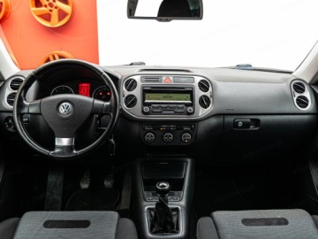 Volkswagen Tiguan I 2009 VOLKSWAGEN Tiguan 2.0 TDI Style Suv 140KM 2009, zdjęcie 8