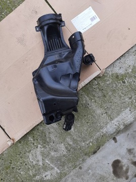 Корпус воздушного фильтра Volvo V40 II D3 2.0D