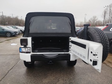 Jeep Wrangler III Unlimited Facelifting 3.6 V6 Pentastar 284KM 2016 JEEP WRANGLER III 3.6 V6 284 KM Bezwypadkowy, SPORT, Automat, VAT 23%, zdjęcie 20