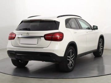 Mercedes GLA I Off-roader 1.6 200 156KM 2017 Mercedes GLA GLA 200, Salon Polska, Serwis ASO, zdjęcie 4