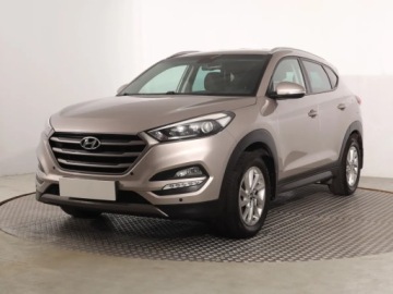 Hyundai Tucson III SUV 2.0 CRDI 136KM 2016 Hyundai Tucson 2.0 CRDi, Salon Polska, Klima, zdjęcie 1