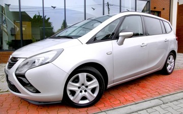 Opel Zafira C Tourer 1.4 Turbo ECOTEC 140KM 2014 Opel Zafira BiXenon|2x Park|6 Bieg| Navi|7 Foteli, zdjęcie 32