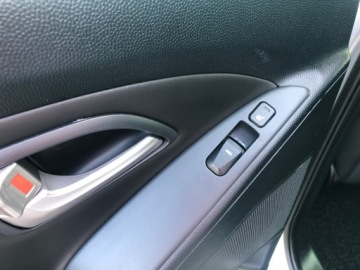 Hyundai ix35 SUV 1.6 GDI 135KM 2013 HYUNDAI IX 35 KLIMATRONIC PARKTRONIC ALU ŚWIETNY STAN SERWISOWANY W ASO, zdjęcie 16