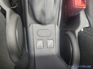 Alfa Romeo MiTo Hatchback 3d 1.4 MultiAir 16v 105KM 2013 Alfa Romeo Mito 1.4i Tourismo bogata wersja 1.4 Benzyna 105KM, zdjęcie 15