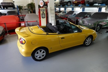 Renault Megane I Hatchback 2.0 i 115KM 1998 Renault Mégane 2,0 Cabrio, Super Stan, Bez korozji, El dach, Zobacz, zdjęcie 12