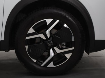 Peugeot 2008 II SUV 1.2 PureTech 130KM 2023 Peugeot 2008 1.2 PureTech, Salon Polska, zdjęcie 14