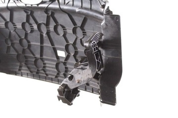 КРЫШКА БАГАЖНИКА MERCEDES SLK W171 A1716900165