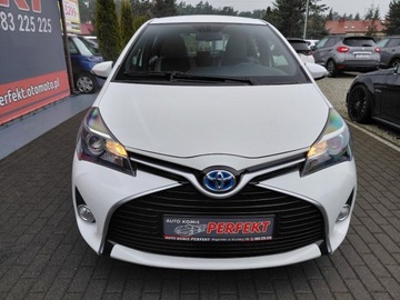 Toyota Yaris III 2016 Toyota Yaris Hybryda Automat Klimatronik Kamera Sensor 1.5 Hybryda 73KM, zdjęcie 1