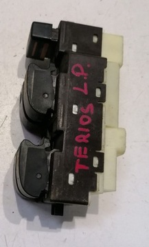 DAIHATSU TERIOS 06R - PŘEPÍNAČ SKEL LEVÝ PŘEDNÍ