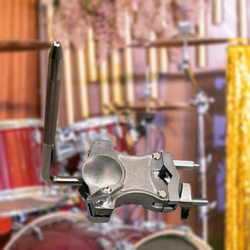 Г-образный держатель пластины. Г-образный зажим для штанги.