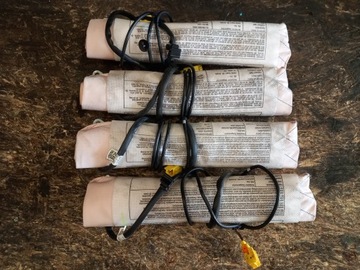 AUDI A5 8T ПОДУШКА СИДЕНИЯ ПЕРЕДНЯЯ ПРАВАЯ 8T0880242D