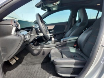 Mercedes CLA C118/X118 2023 Mercedes-Benz CLA 250 2023 2.0 Benzyna 221KM, zdjęcie 8