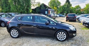 Opel Astra J Hatchback 5d 1.6 Twinport ECOTEC 115KM 2010 Opel Astra BENZYNA POL SKORA 5 drzwi super okazja polecamy 1.6, zdjęcie 8