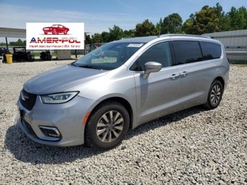 Chrysler Pacifica II 2021 Chrysler Pacifica Touring L, 2021r., 3.6L 3.6 Benzyna 287KM