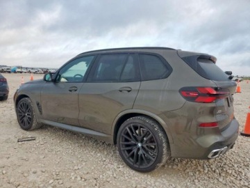 BMW X5 G05 2025 BMW X5 M60i 2025 4.4l 4.4 Benzyna 523KM, zdjęcie 1