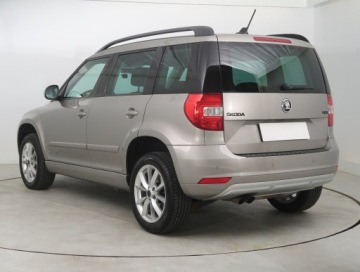Skoda Yeti Outdoor 1.4 TSI 122KM 2014 Skoda Yeti 1.4 TSI, Salon Polska, Navi, Klima, zdjęcie 3
