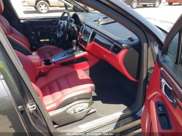 Porsche Macan SUV 3.0 V6 360KM 2017 Porsche Macan 2017r, GTS, 3.0L, AWD 3.0 Benzyna 360KM, zdjęcie 9