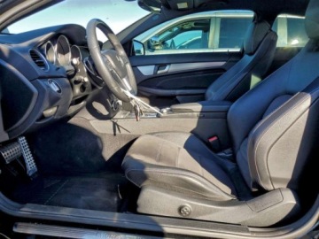 Mercedes Klasa C W205 2015 Mercedes-Benz Klasa C 2015 MERCEDES-BENZ C 250 2.0 Benzyna 241KM, zdjęcie 7