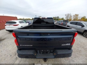 Chevrolet Silverado II 2021 Chevrolet Silverado 2021r,. 4x4, 1500, Crew Cab, High Country 6.2 Benzyna, zdjęcie 5