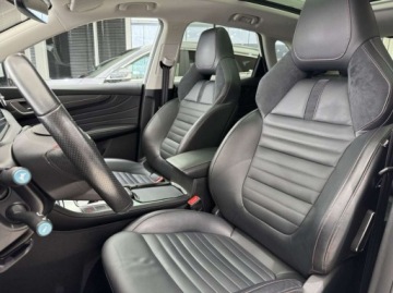 MG 2021 MG EHS Luxury Plug-in Hybrid Panorama Ambiente Kamera 360 CarPlay, zdjęcie 8