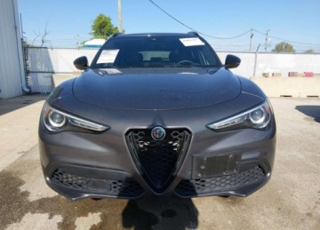 Alfa Romeo Stelvio 2022 Alfa Romeo Stelvio 2022r., Veloce Ti Awd, 2L, od ubezpieczalni 2.0 Benzyna, zdjęcie 4