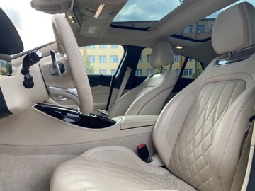 Mercedes AMG GT C190 Coupe 4d 3.0 43 367KM 2019 Mercedes-Benz AMG GT 43 AMG 4Matic FV23salon PLPanoramaHakDistronic, zdjęcie 5