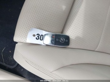 Mercedes GLC C254/X254 2022 Mercedes-Benz GLC 2022r, 300, 4Matic, 2.0L 2.0 Benzyna 255KM, zdjęcie 13