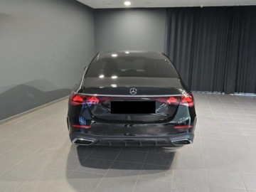 Mercedes Klasa E W214 Sedan 2.0 220d 197KM 2025 E Klasa 220 d 4-Matic AMG 2.0 197KM 2025, zdjęcie 2