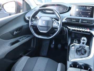 Peugeot 3008 II Crossover 1.6 BlueHDi 120KM 2017 Peugeot 3008 1.6 BlueHDi, Navi, Klima, zdjęcie 6